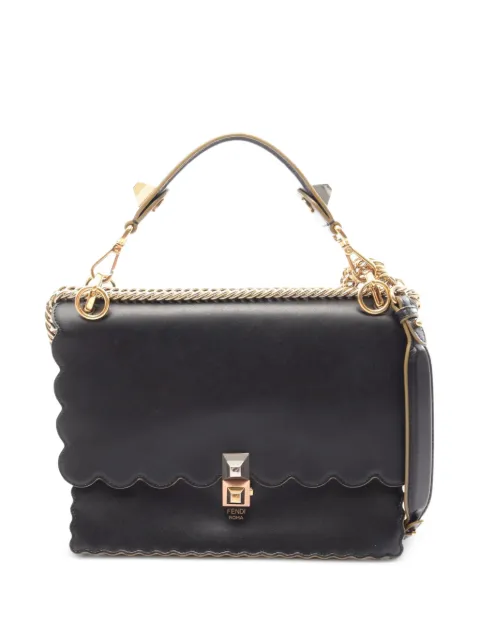 Fendi Pre-Owned 2000s medium Kan I scalloped shoulder bag Black 1095119