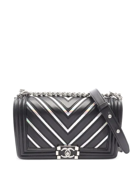 CHANEL Pre-Owned 2016-2017 Boy Chanel Chevron shoulder bag Black 109540023677001