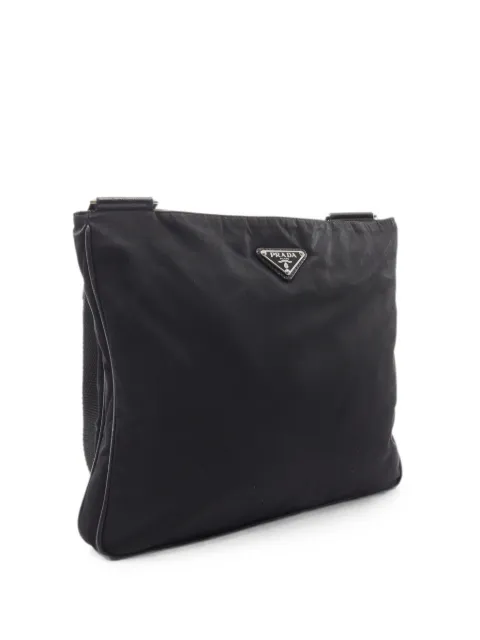 Prada Pre-Owned 2000s triangle logo Saffiano leather shoulder bag Black 1095184