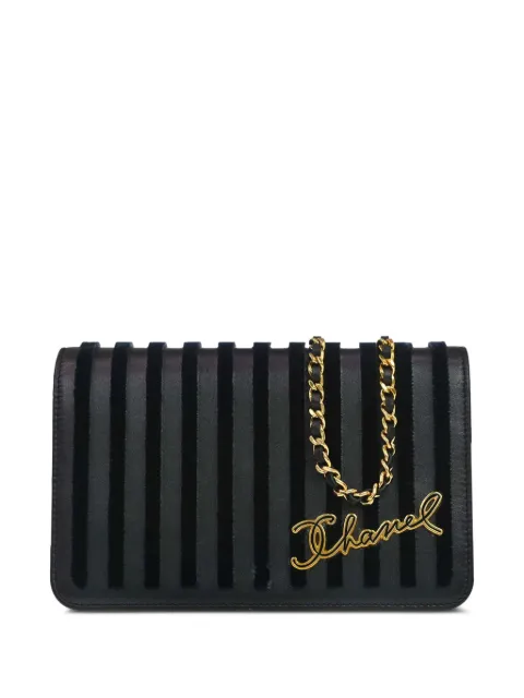 CHANEL Pre-Owned 2018 Paris-Hamburg Iridescent WOC shoulder bag Blue 179342