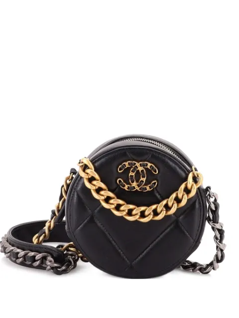 CHANEL Pre-Owned 19 Round with Chain Quilted Leather clutch bag Black WUZ1EY3T631FBBZI