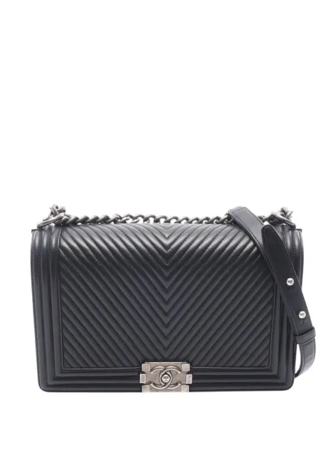 CHANEL Pre-Owned 2016-2017 Large Chevron Lambskin Boy Flap crossbody bag Black NC3KVTOZAH32VIUR