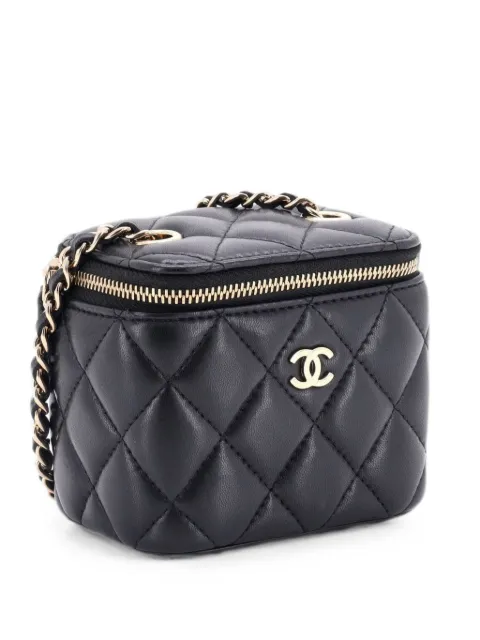 CHANEL Pre-Owned Classic Vanity Case with Chain Quilted Lambskin Mini crossbody bag Black JNRV4YID2JZCEIL8