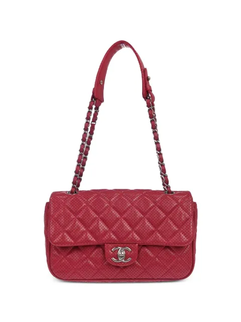 CHANEL Pre-Owned 2014 perforated quilted shoulder bag Red 188708