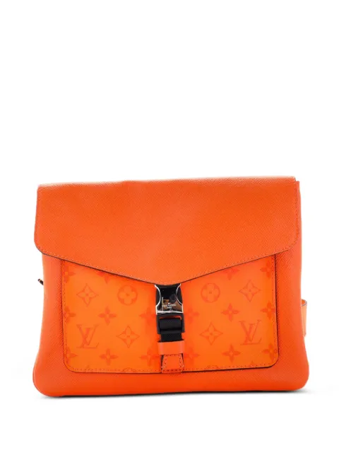 Louis Vuitton Pre-Owned Outdoor Flap Messenger Monogram Taigarama crossbody bag Orange 79AX8J5SOLQXZX5C