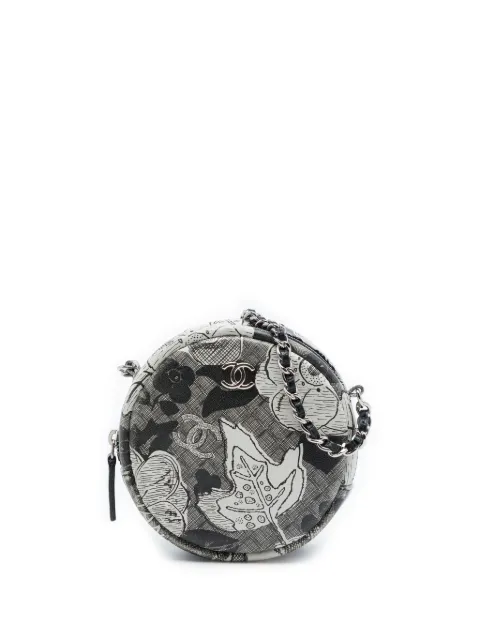 CHANEL Pre-Owned 2018-2019 CC Calfskin Floral Round Clutch with Chain crossbody bag Black 9D27TN8IXHHI9UO2