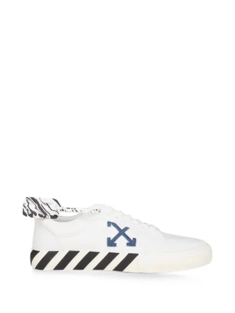 Off-White Pre-Owned Vulcanized Arrow sneakers White PUITSH362142M