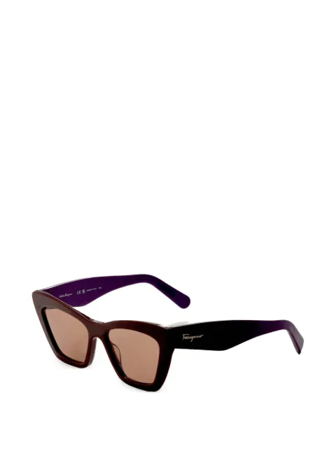 Ferragamo Eyewear cat-eye frame sunglasses Brown SF929S