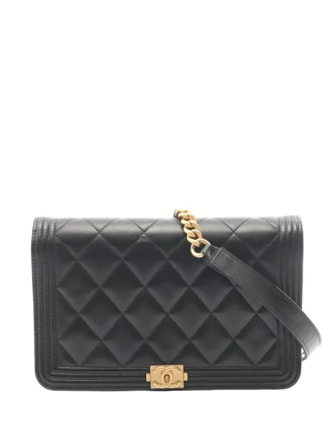 CHANEL Pre-Owned 2021 Lambskin Boy Wallet On Chain crossbody bag Black OTEDUDS2AWMX02T9