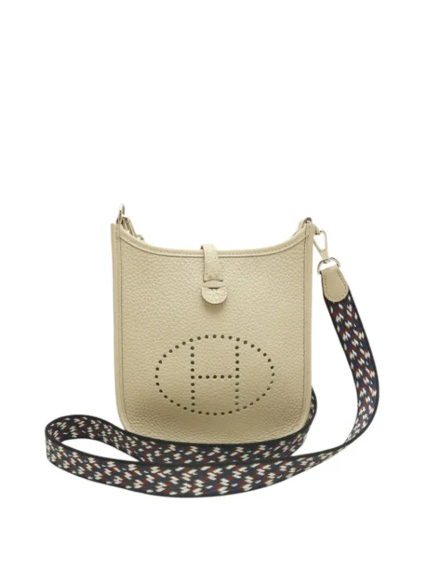 Hermès Pre-Owned 2023 Clemence Evelyne I 16 Amazone crossbody bag White 1GF491C22H5OO8CS