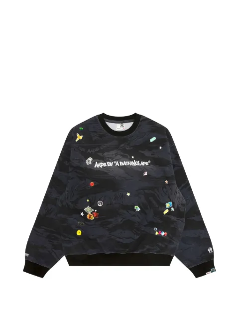 AAPE BY *A BATHING APE® sticker-print crew-neck sweatshirt Black AAPSWMD353XXQ