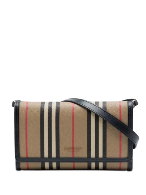 Burberry Pre-Owned 2019-2023 Icon Stripe E Canvas Hannah Wallet on Strap crossbody bag Brown 7BYZEIQQIJOSTKLB