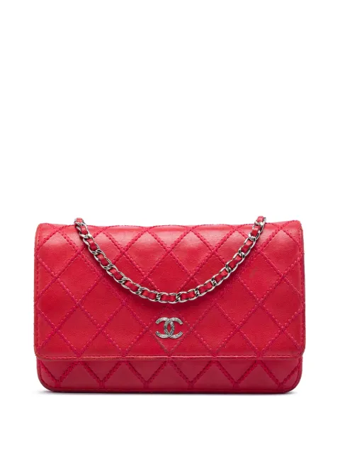 CHANEL Pre-Owned 2014 CC Lambskin Wild Stitch Wallet on Chain crossbody bag Red FMJFLJWVWO23DAP3