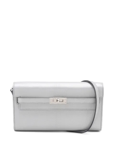 Hermès Pre-Owned 2025 Chevre Chamkila Kelly To Go Wallet crossbody bag Silver MUQE3U4SYU7QGAZR