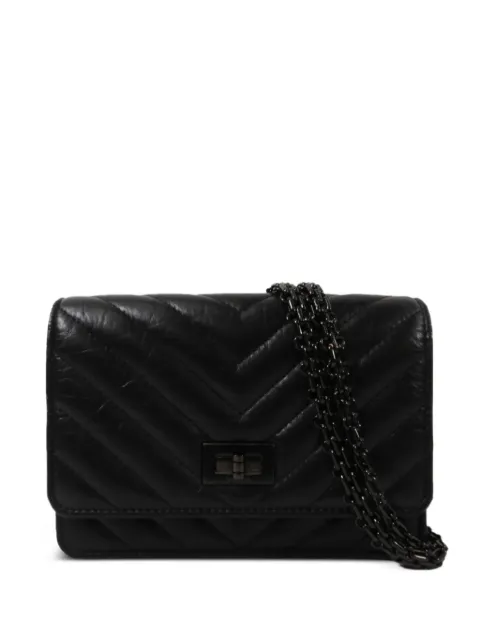 CHANEL Pre-Owned chevron-quilted 2.55 mini shoulder bag Black A0092HGL