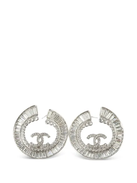CHANEL Pre-Owned CC crystal-embellished earrings Silver B23S