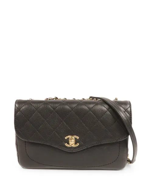 CHANEL Pre-Owned CC turn-lock diamond-quilted cross body bag Black 27518153