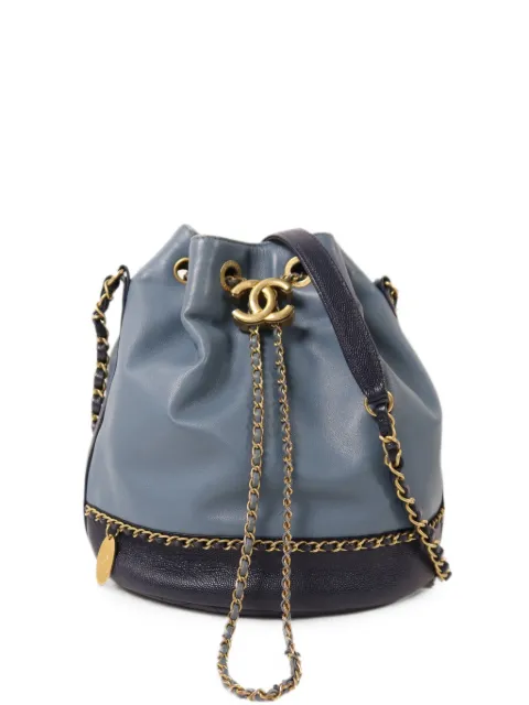 CHANEL Pre-Owned CC chain-strap bucket bag Blue 27239345