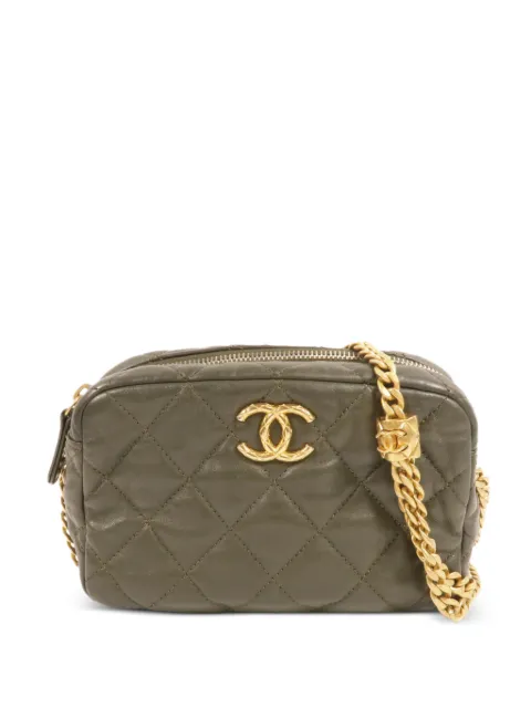 CHANEL Pre-Owned quilted shoulder bag Green 56A46JKE