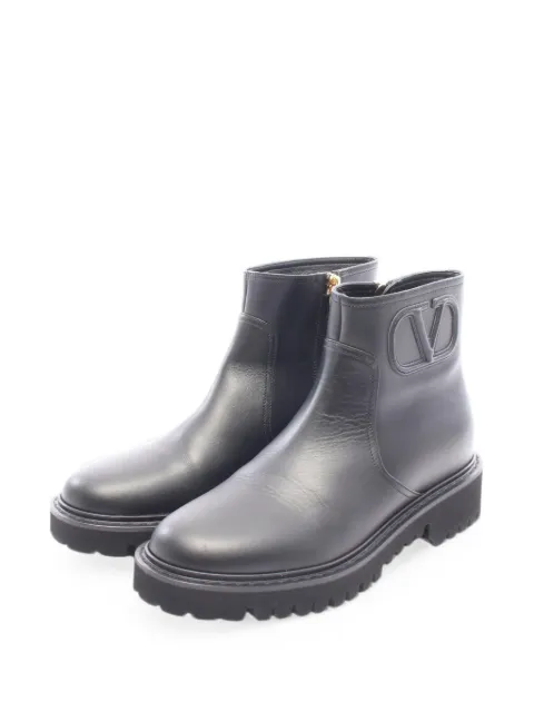 Valentino Garavani Pre-Owned 2010s VLogo ankle boots Black 1092738