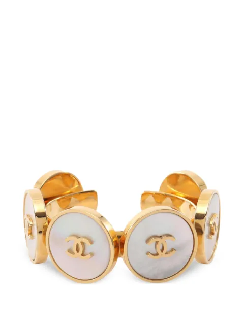 CHANEL Pre-Owned 1996 Coco Mark shell bracelet Gold 108697696P
