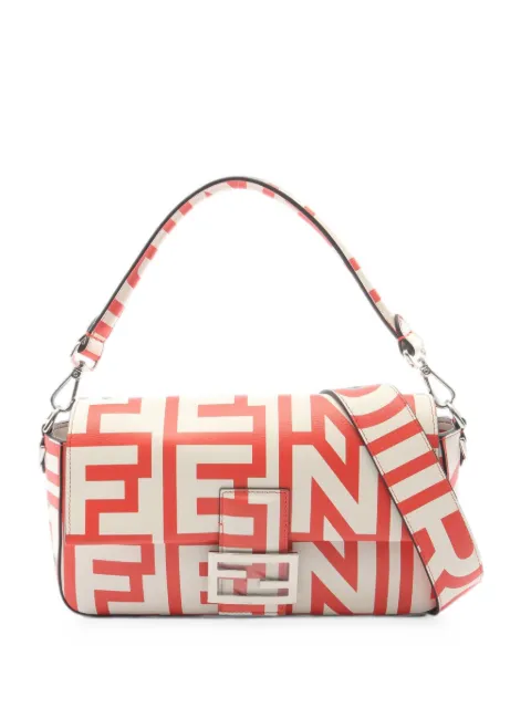 Fendi Pre-Owned 2010s Mamma Baguette leather tote bag White 1093504