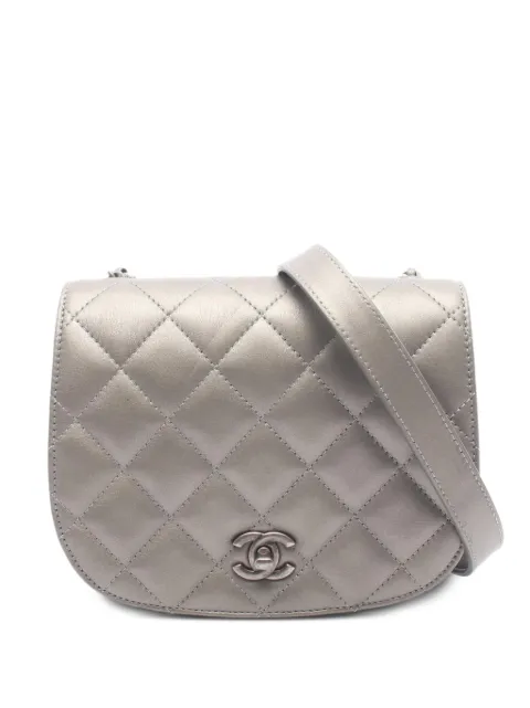 CHANEL Pre-Owned 2021s small Matelassé round-flap shoulder bag Grey 1094602G81L4LEH