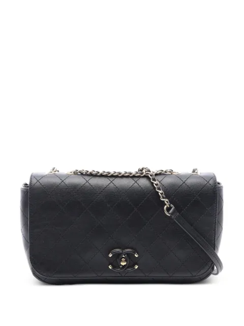 CHANEL Pre-Owned 2019 matelassé chain shoulder bag Black 109221227842774