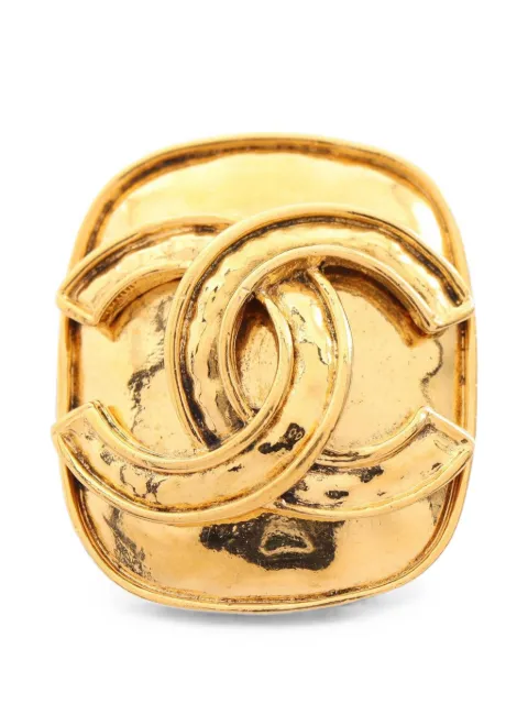 CHANEL Pre-Owned 1994 Coco Mark rectangle brooch Gold 108905494P