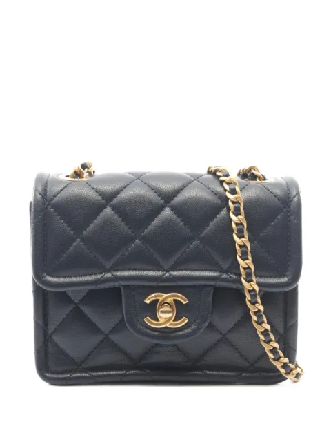 CHANEL Pre-Owned 2021-2022 mini Matelassé chain shoulder bag Blue 109460031036712