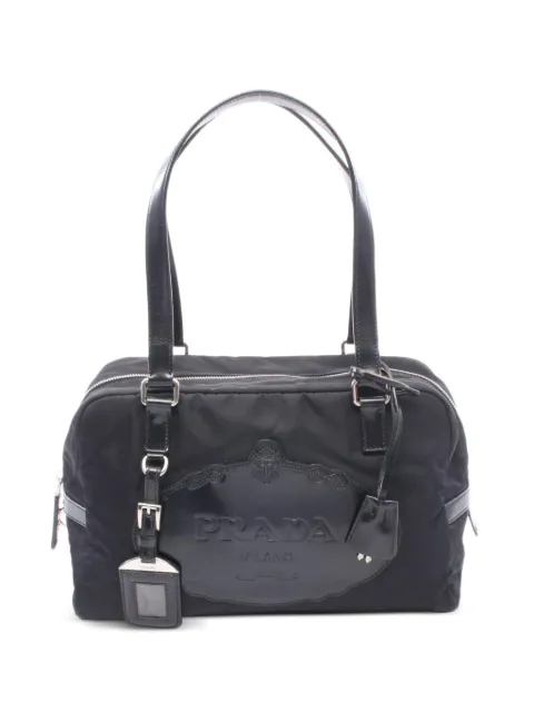 Prada Pre-Owned 2000s logo-patch shoulder bag Black 1094722