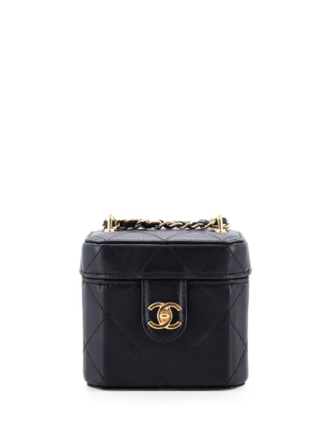 CHANEL Pre-Owned CC Turnlock Box Vanity Case with Chain Quilted Lambskin Mini crossbody bag Black UNI14AZ6JW5B4Z6G