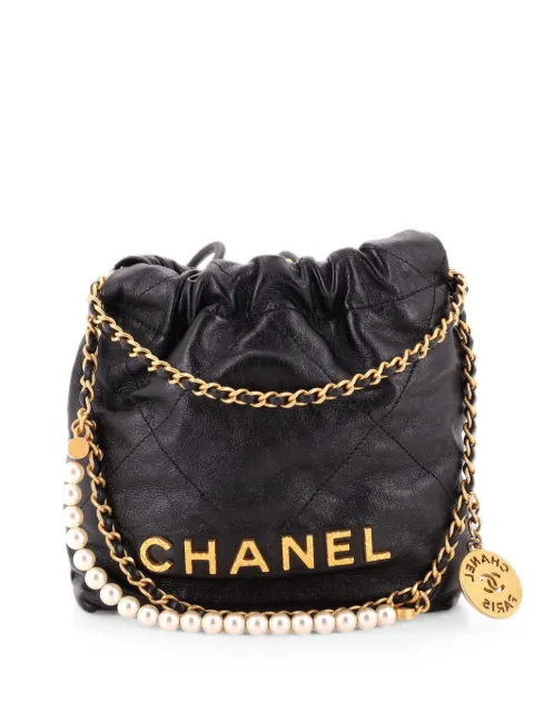 CHANEL Pre-Owned 22 Chain Hobo Quilted Calfskin with Pearl Chain Mini crossbody bag Black 4UKWRQPV0KGAKJO5