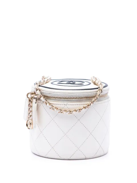 CHANEL Pre-Owned 2021 Quilted Lambskin Chain and Charm Case vanity bag White J5DVN0AX54X5WAAL