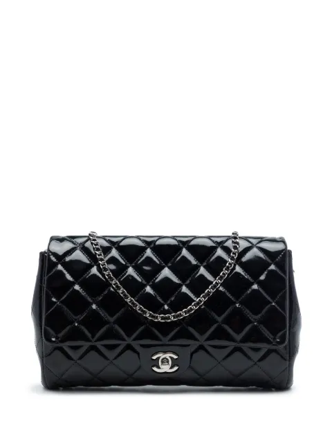 CHANEL Pre-Owned 2011 CC Quilted Patent Flap Clutch with Chain shoulder bag Black GI2C957OSMQRVQ12