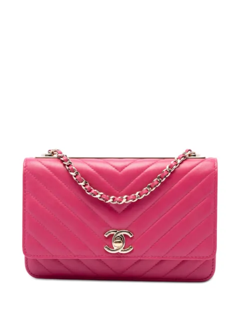 CHANEL Pre-Owned 2018-2019 Chevron Lambskin Trendy CC Wallet on Chain crossbody bag Pink CUUTQMV9A9NWVLBE