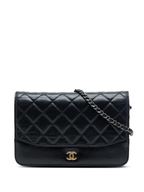 CHANEL Pre-Owned 2017-2018 Quilted Aged Calfskin Gabrielle Wallet On Chain crossbody bag Black YBSKKWT2MVWD6XGP
