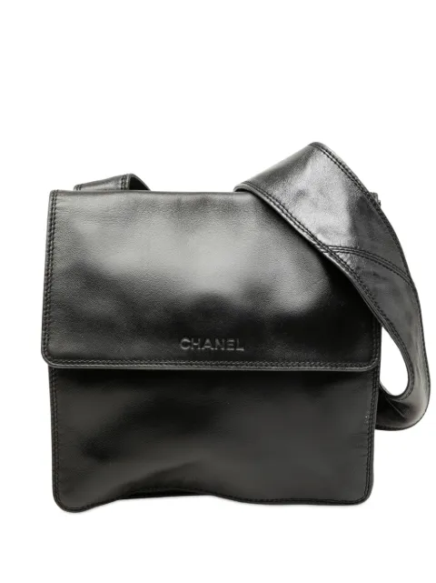 CHANEL Pre-Owned 1997-1999 Lambskin Logo Messenger Bag crossbody bag Black C2MFJC7B9QIY5ANK