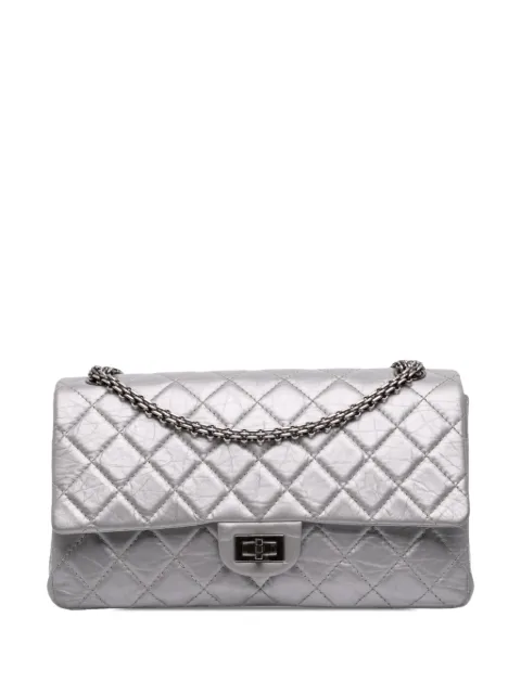 CHANEL Pre-Owned 2011 Quilted Aged Calfskin Reissue 2.55 Double Compartment Single Flap 226 shoulder bag Silver 4LZH9N0XLRPVBBNI