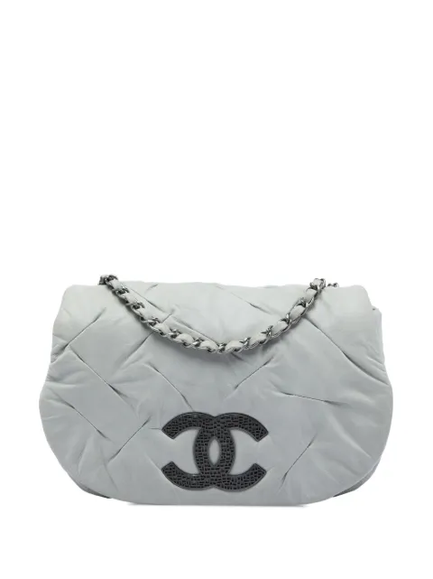 CHANEL Pre-Owned 2010-2011 Iridescent Calfskin East Glint Flap crossbody bag Grey 20ZVFVAG16O1PLVD