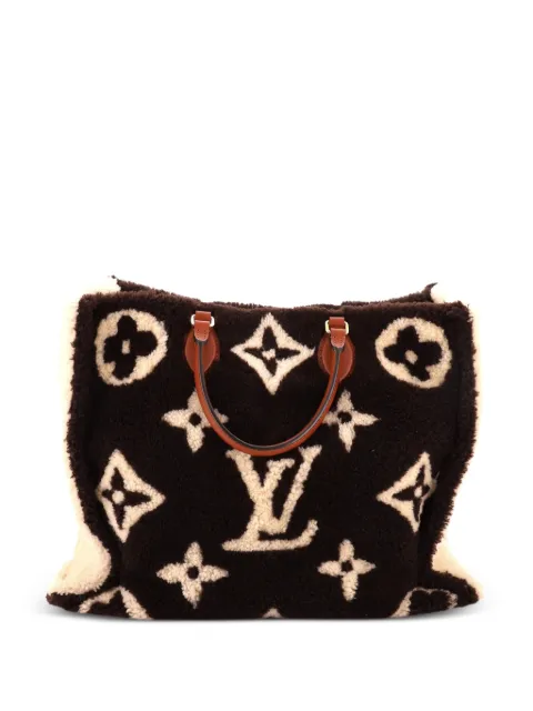 Louis Vuitton Pre-Owned OnTheGo Monogram Giant Teddy Fleece GM tote bag Brown Q233TOE9VTKYHKD8