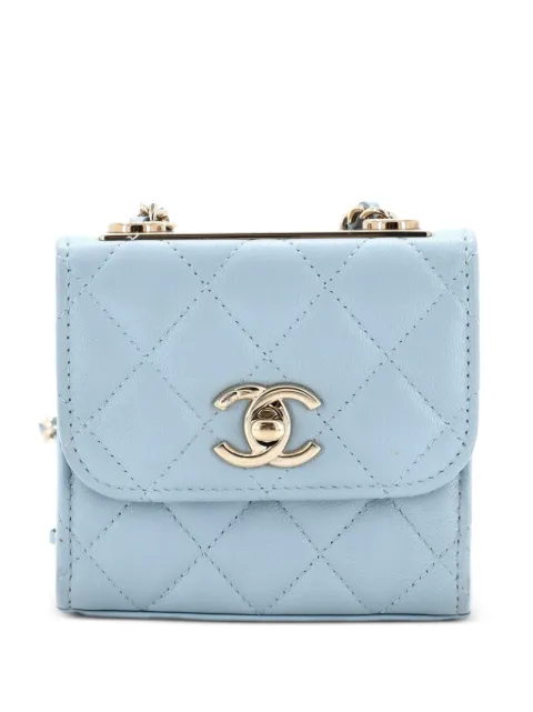 CHANEL Pre-Owned Trendy CC Clutch with Chain Quilted Lambskin Small crossbody bag Blue D6QQQ4LJW1ZV8PK7