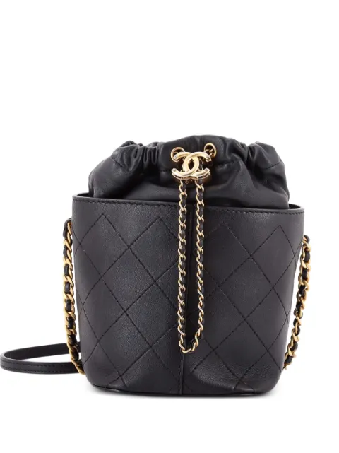CHANEL Pre-Owned CC Drawstring Crossbody Bag Stitched Calfskin Medium bucket bag Black XCEFIT7G3WAVE6O7