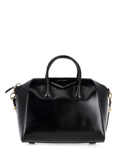 Givenchy Pre-Owned Antigona medium leather handbag Black NAPPUGBBA374222W