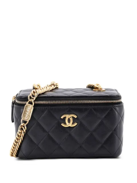 CHANEL Pre-Owned Coco Enamel Strap Vanity Case with Chain Quilted Lambskin Small crossbody bag Black TPA8P1ZXQBV1RRYB