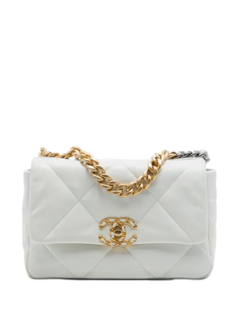 CHANEL Pre-Owned 2019 Medium Lambskin 19 Flap satchel White EFBQ9EKG7TS1Q8TH