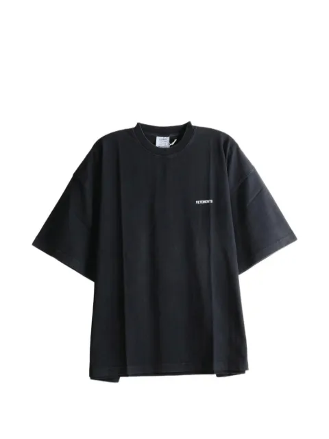 VETEMENTS logo-print oversized T-shirt Black MH27TR144B