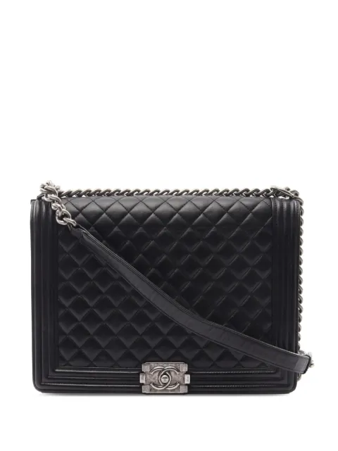 CHANEL Pre-Owned 2015-2016 Large Quilted Lambskin Boy Flap crossbody bag Black 586QZB0AY26M9HPT