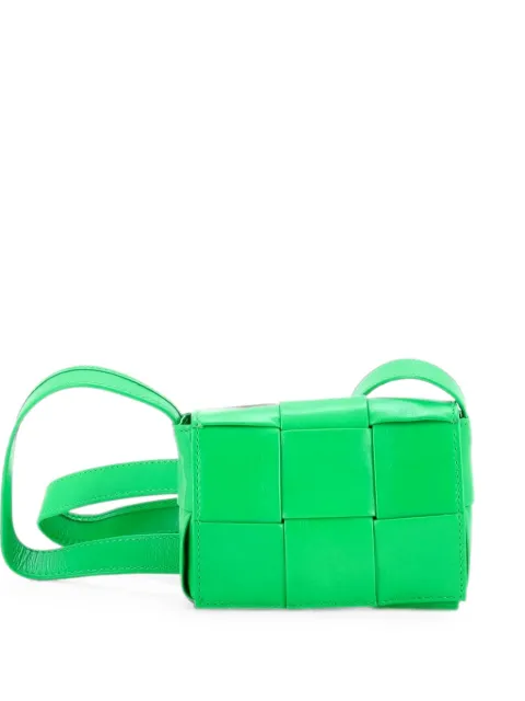 Bottega Veneta Pre-Owned Cassette Maxi Intrecciato Leather Candy crossbody bag Green TW8P5QHZTVWRFS8O