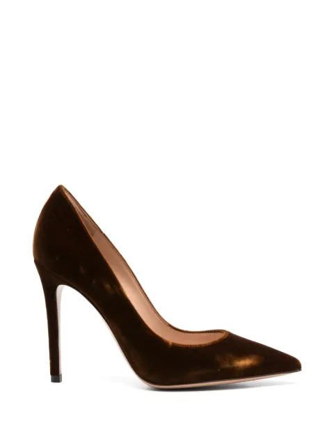Gianvito Rossi pointed-toe velvet pumps Brown G2847015RICVEL